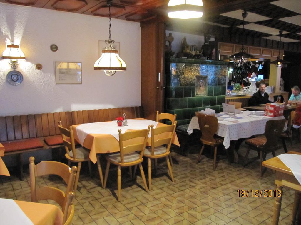 Gasthaus-Krone-Post Simonswald Luaran gambar