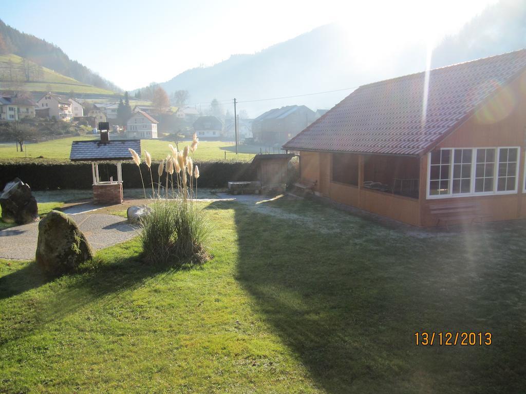 Gasthaus-Krone-Post Simonswald Luaran gambar